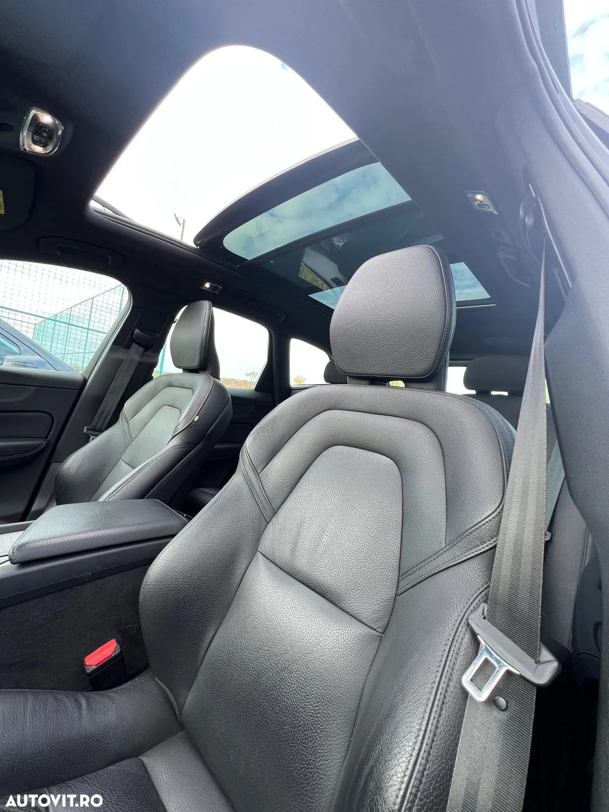 Volvo XC 60 D4 Geartronic RDesign - 13