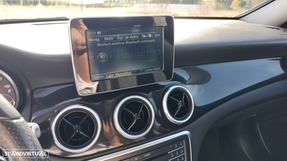 Mercedes-Benz CLA 200 d Shooting Brake AMG Line Aut. - 20