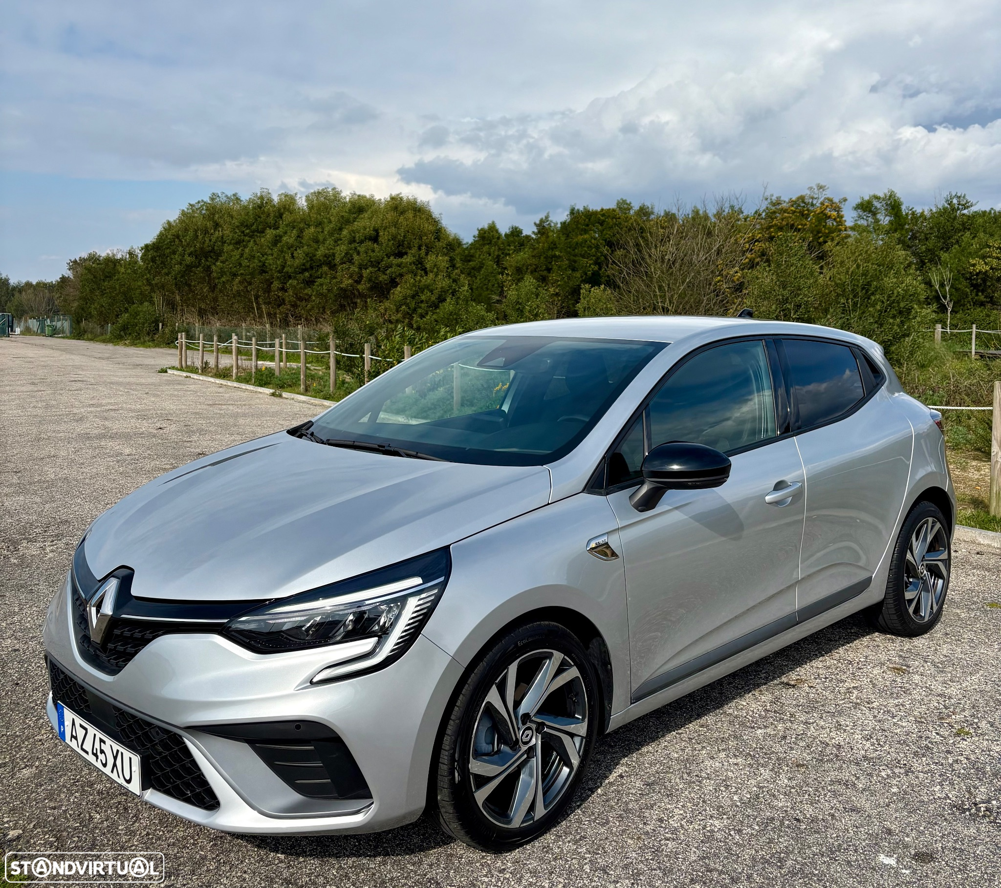 Renault Clio - 5