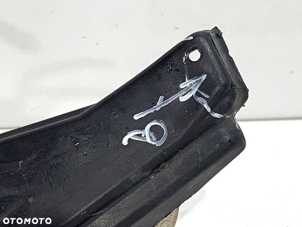 REFLEKTOR PRAWY PRZÓD  CHEVROLET CRUZE (J300) 2009 - 2022 1.6 91 kW [124 KM] benzyna 2009 - 2022 - 5