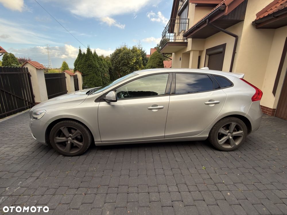Volvo V40 2016 photo 5
