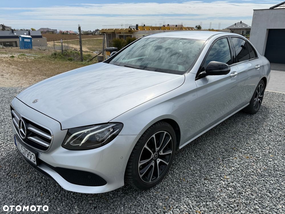 Mercedes-Benz Klasa E 220 d 9G-TRONIC Sportstyle Edition - 30