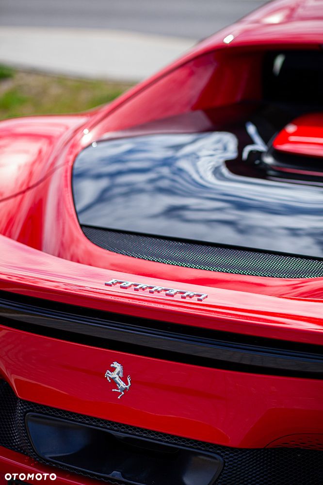 Ferrari 296 GTB - 11