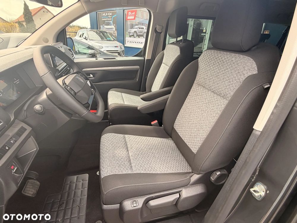 Peugeot Traveller 2.0 BlueHDi Long Business EAT8 - 18