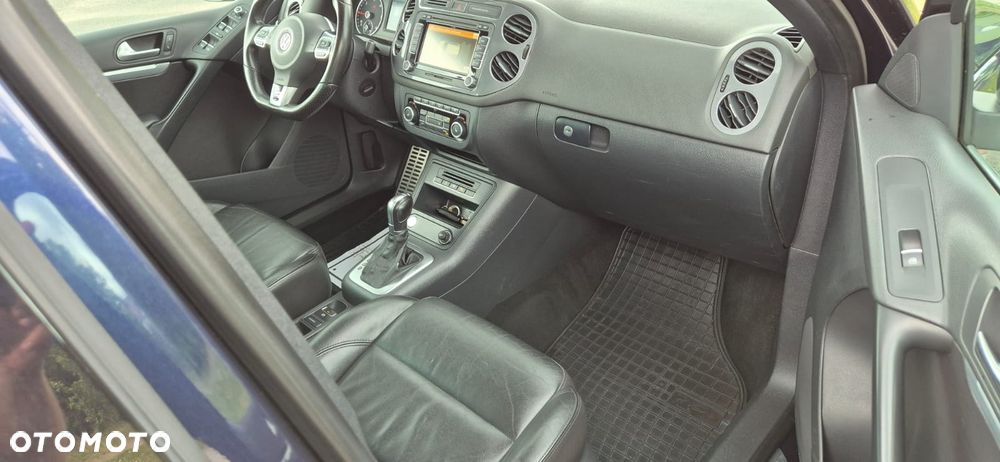 Volkswagen Tiguan 2.0 TDI 4Mot Perfectline R-Style DSG - 9