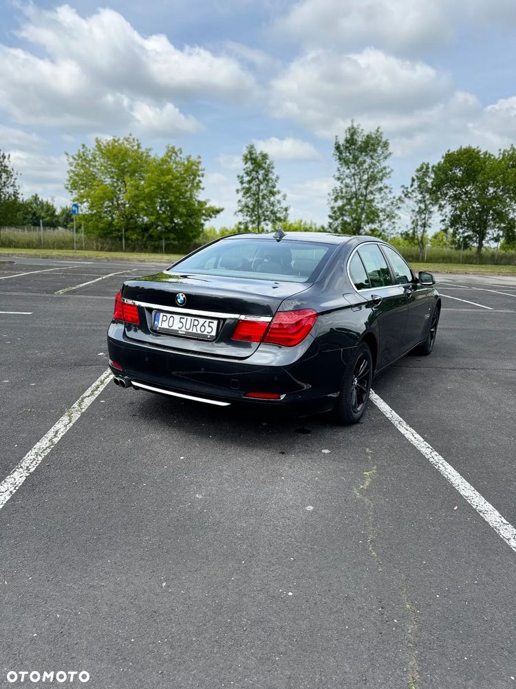 BMW Seria 7 730d - 14