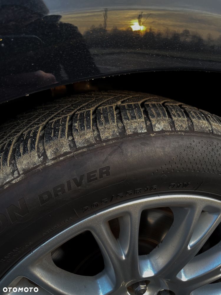 Ford C-MAX 1.6 EcoBoost Start-Stop-System SYNC Edition - 33