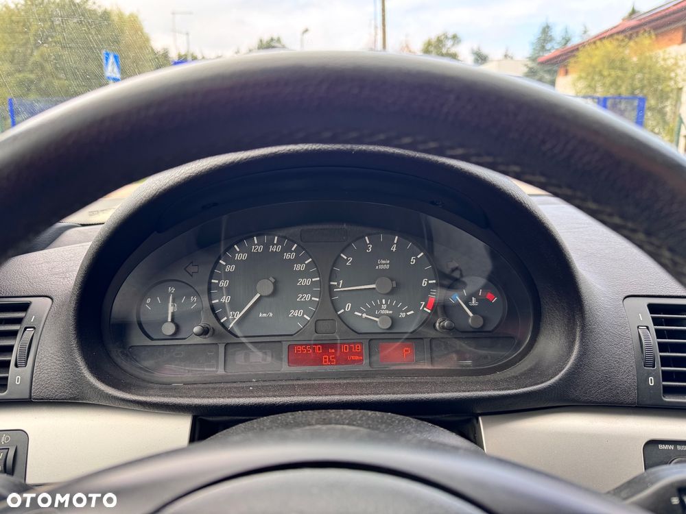 BMW Seria 3 - 18