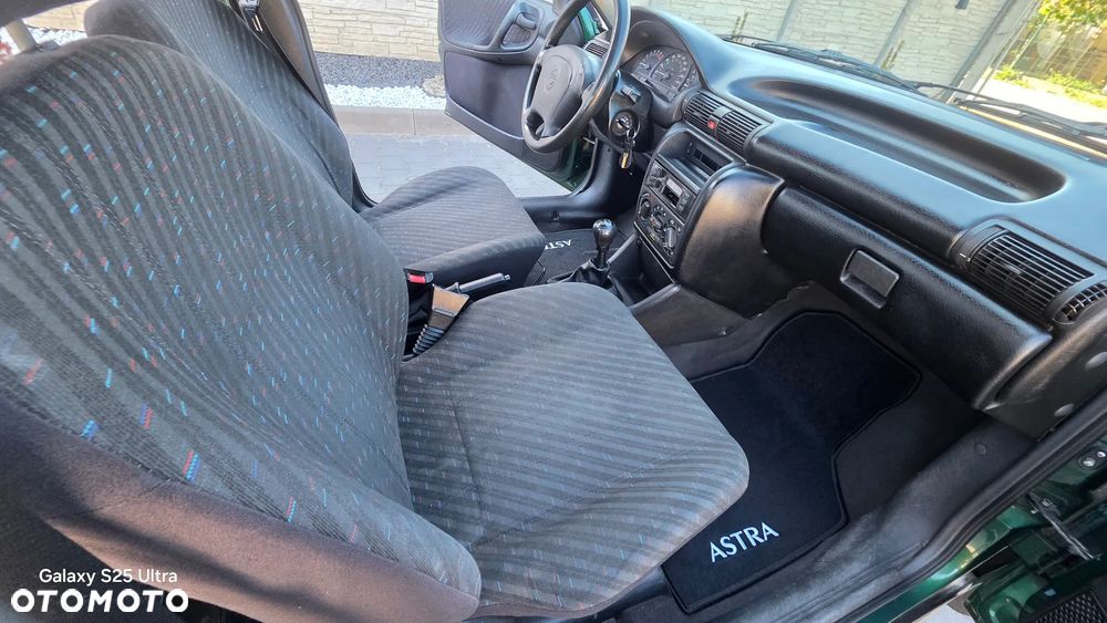 Opel Astra 1.4 Fresh - 17