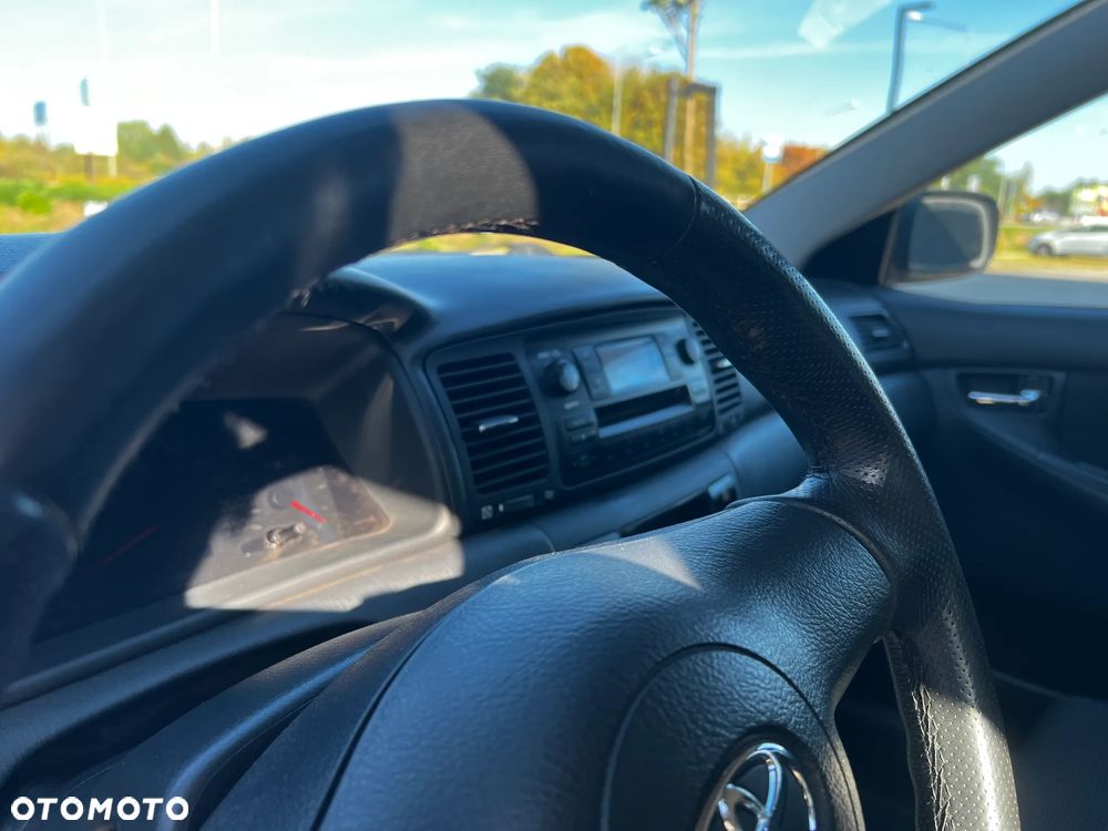Toyota Corolla - 20