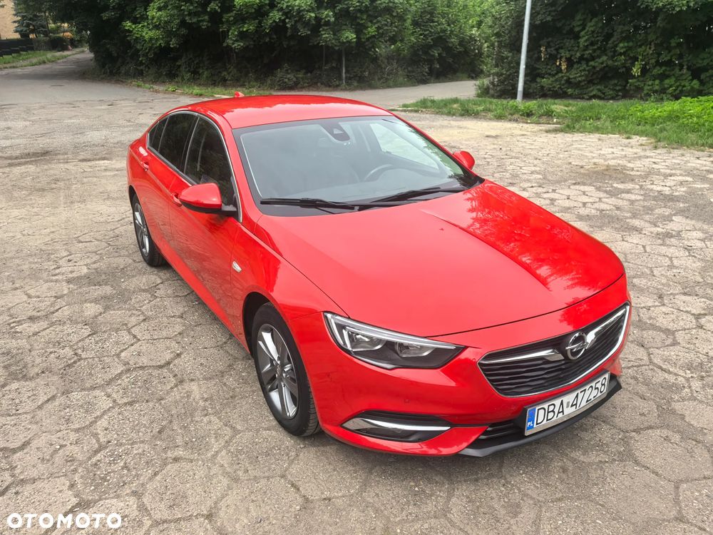 Opel Insignia 1.5 T Elite S&S - 12