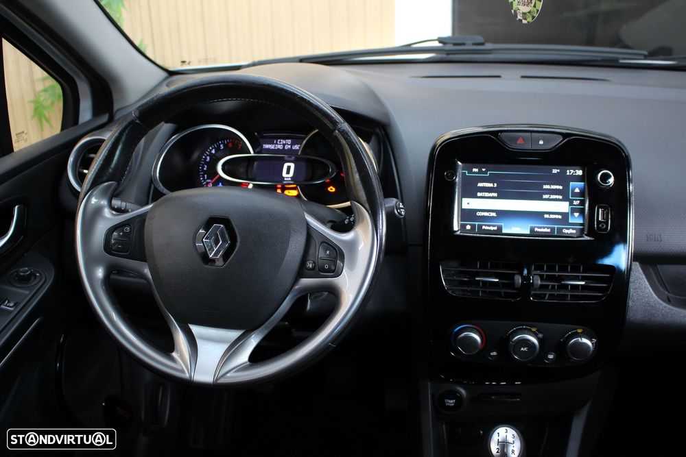 Renault Clio Sport Tourer 0.9 TCe Limited - 30