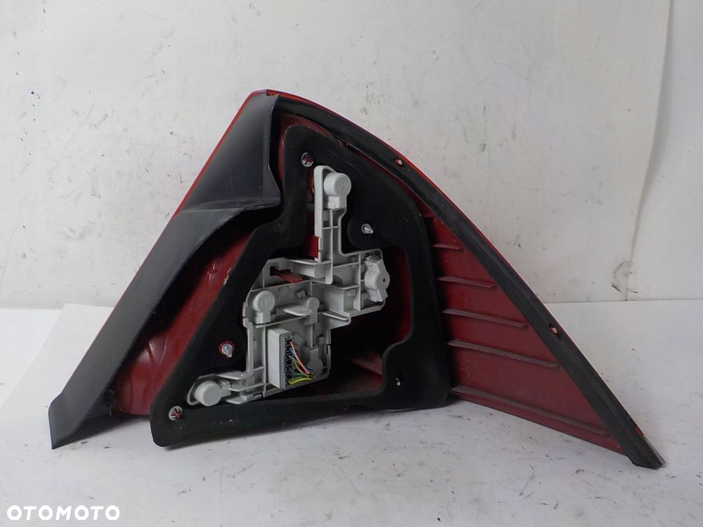 FORD MONDEO III MK3 HB SEDAN LIFT LAMPA LEWA TYLNA LEWY TYŁ - 3