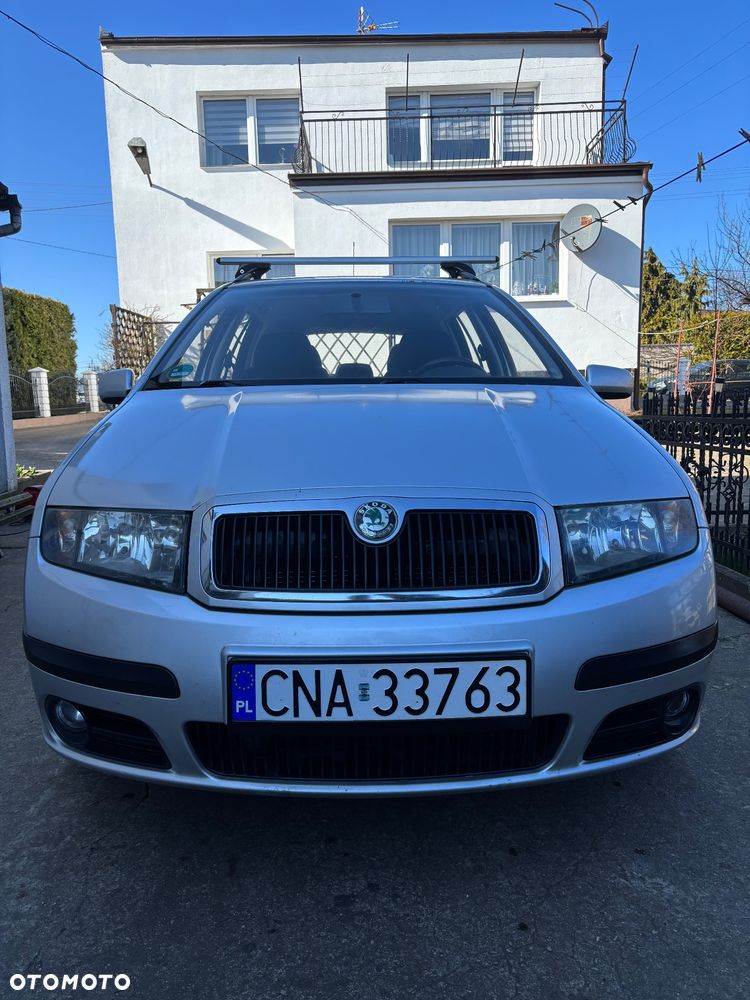 Skoda Fabia 1.4 16V Ambiente - 1