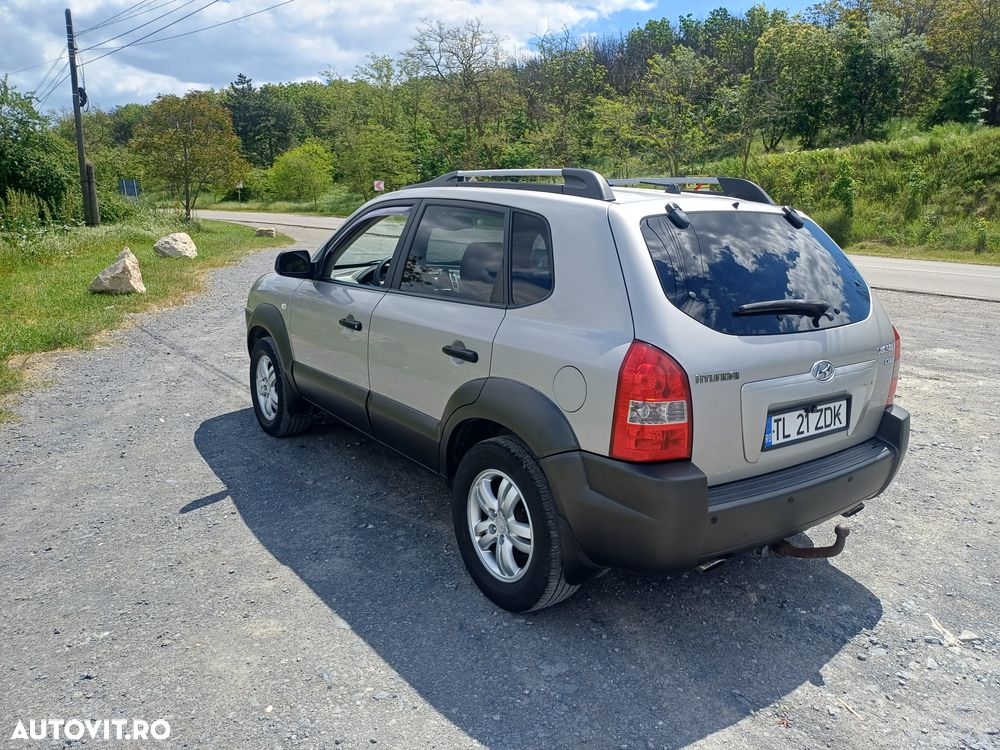 Hyundai Tucson 2.0 CRDI VGT GLS 2WD STD - 4