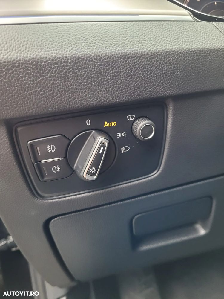 Volkswagen Passat Variant 2.0 TSI DSG 4Motion Highline - 25