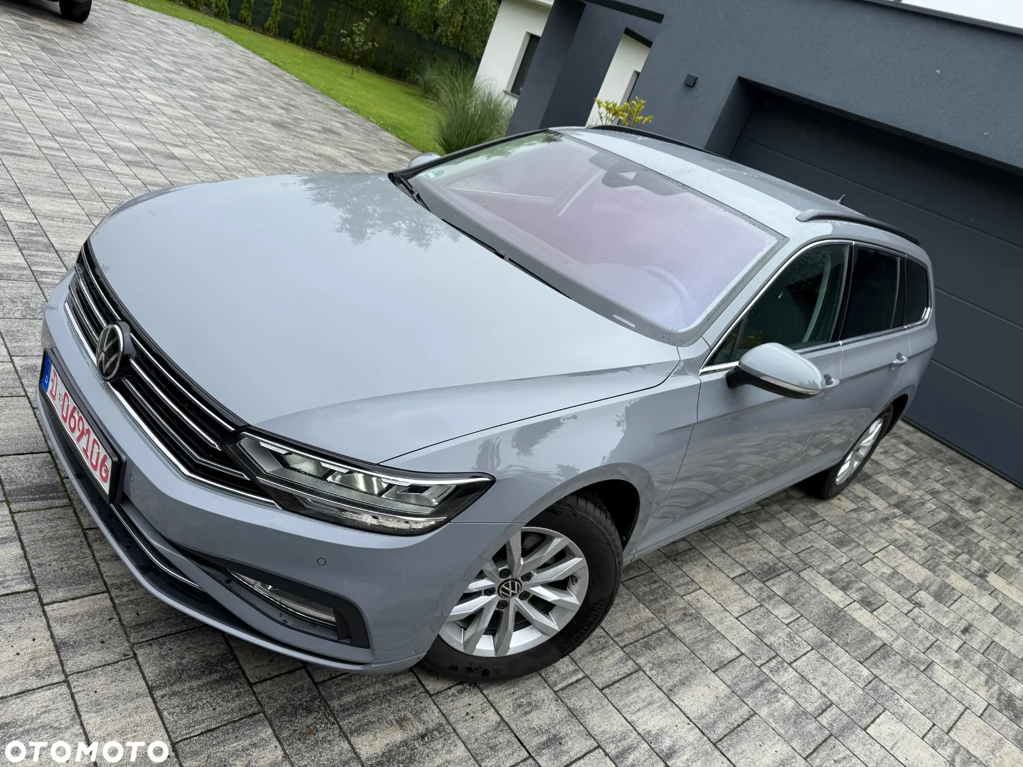 Volkswagen Passat Variant 2.0 TDI SCR DSG Business - 30