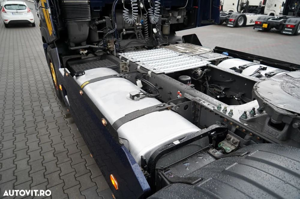 Renault T 520 / EDIȚIE LIMITĂ - 1894 / FULL AIRMATIC / RETARDER / I-PARK COOL / HIDRAULICĂ / PIELE / VERSIUNE FOARTE BOGAȚĂ / DUPĂ CONTRACTUL DE SERVICE - 13