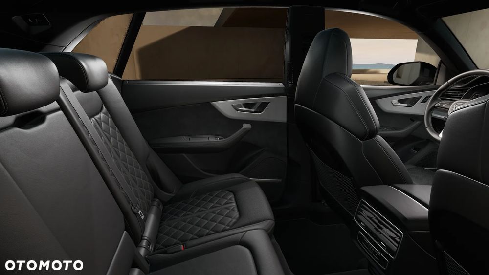 Audi Q8 - 13