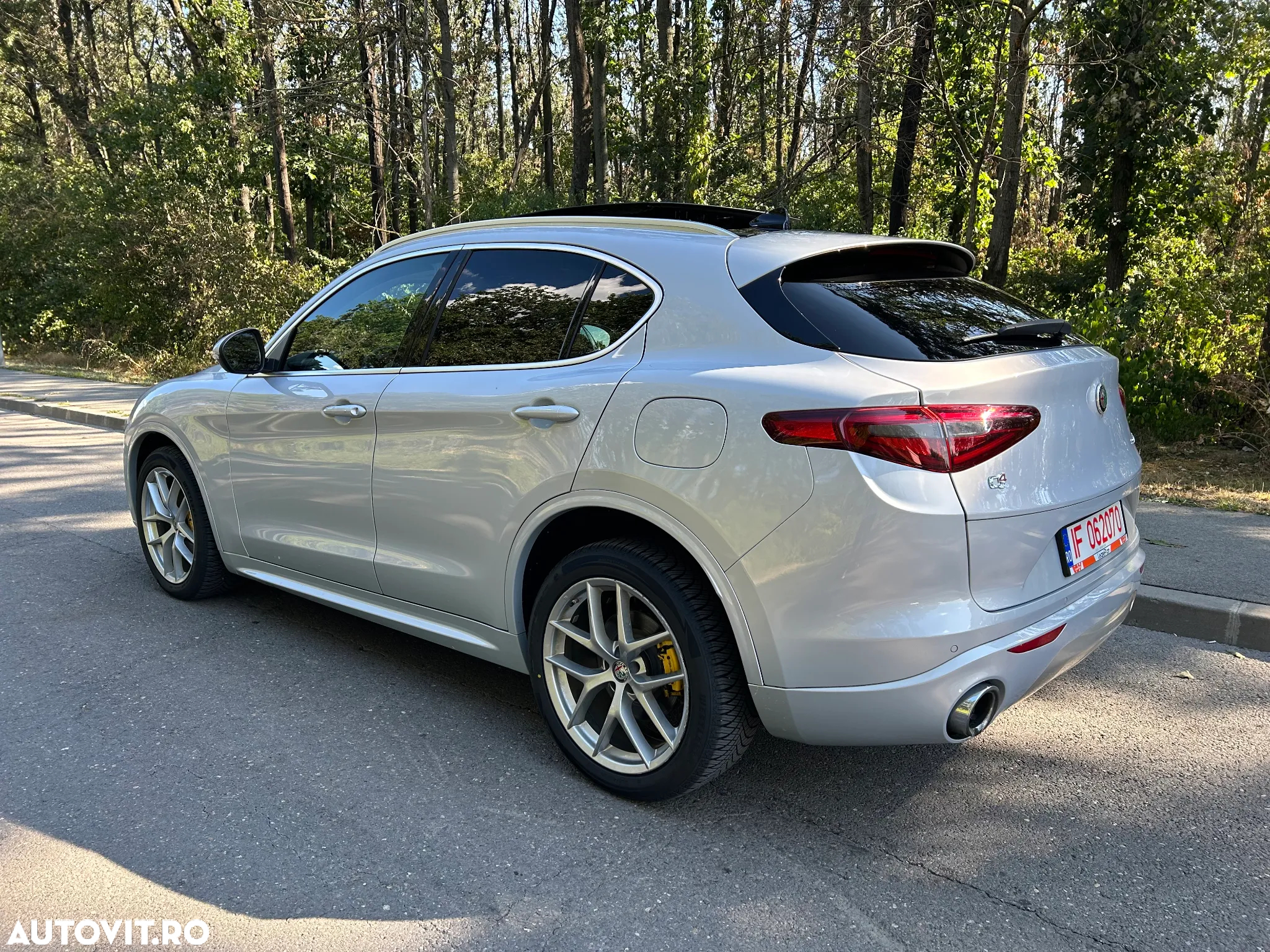 Alfa Romeo Stelvio 2.0 Turbo 16V AT8-Q4 Veloce Ti - 7