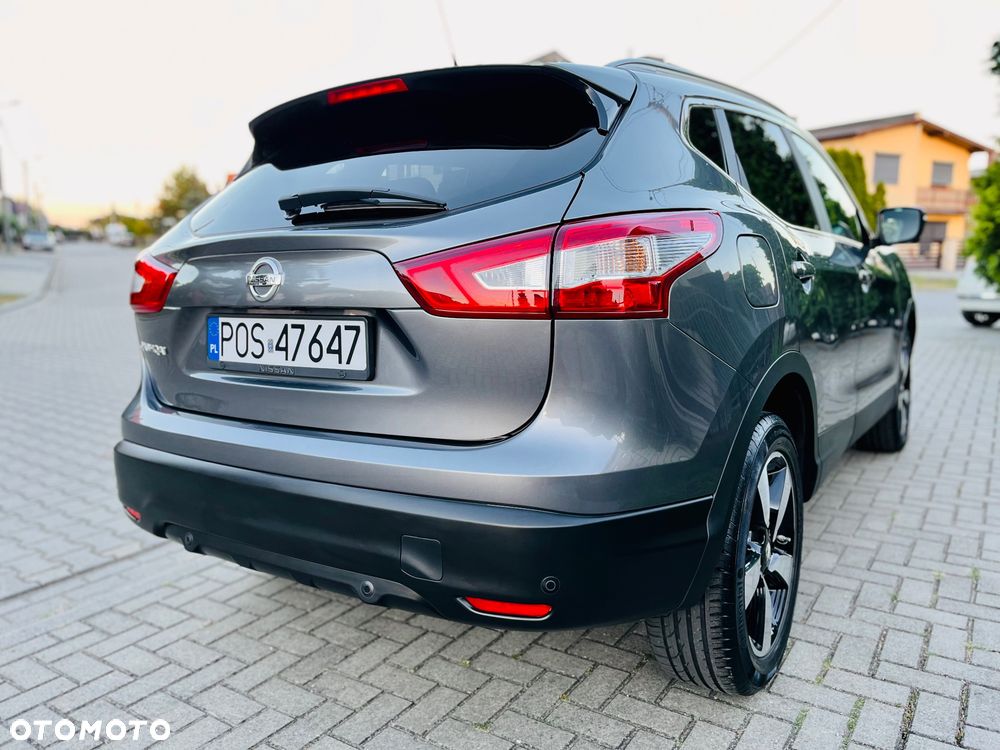 Nissan Qashqai 1.2 DIG-T N-Connecta - 2
