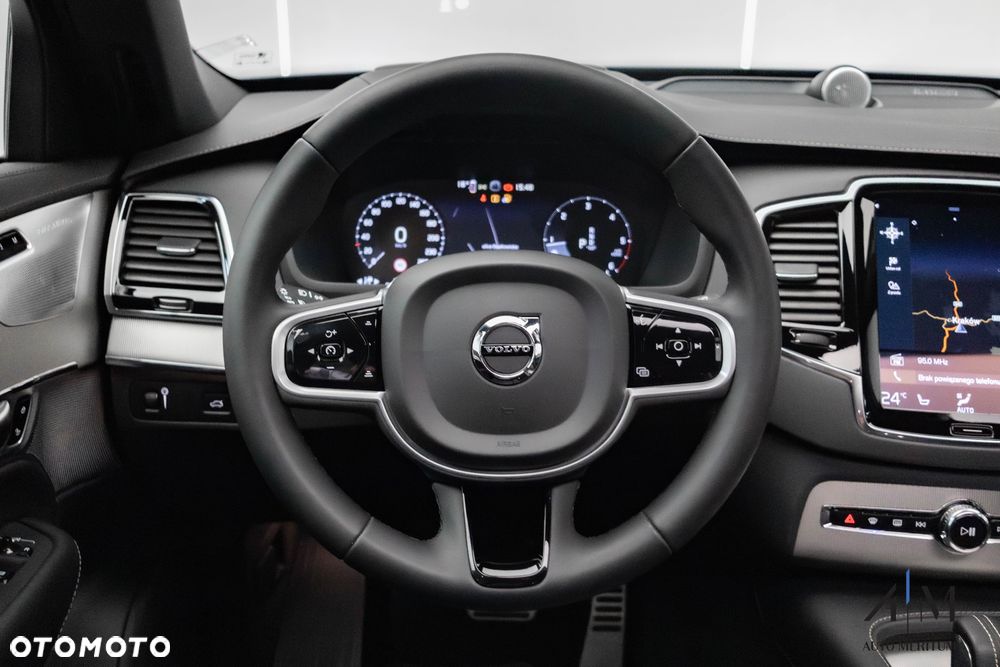 Volvo XC 90 B5 D AWD Ultimate Dark - 12