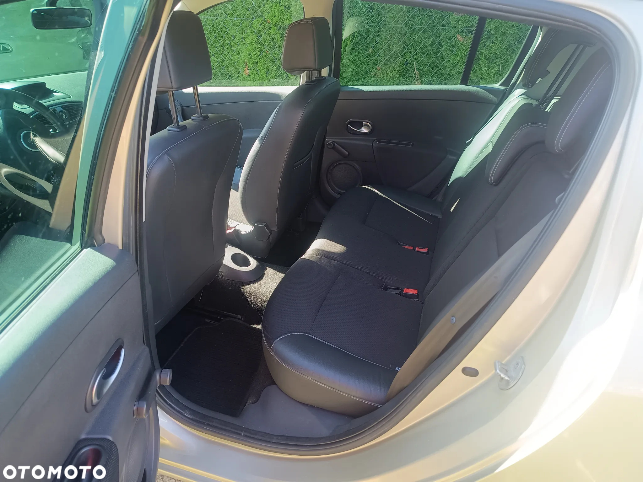 Renault Clio 1.5 dCi Expression - 4