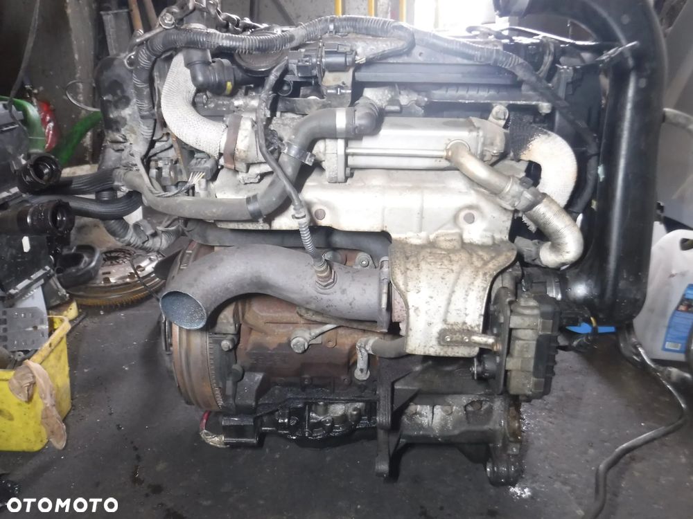 Land Rover Freelander II Evoque 2.2 TD4 224DT  silnik - 6