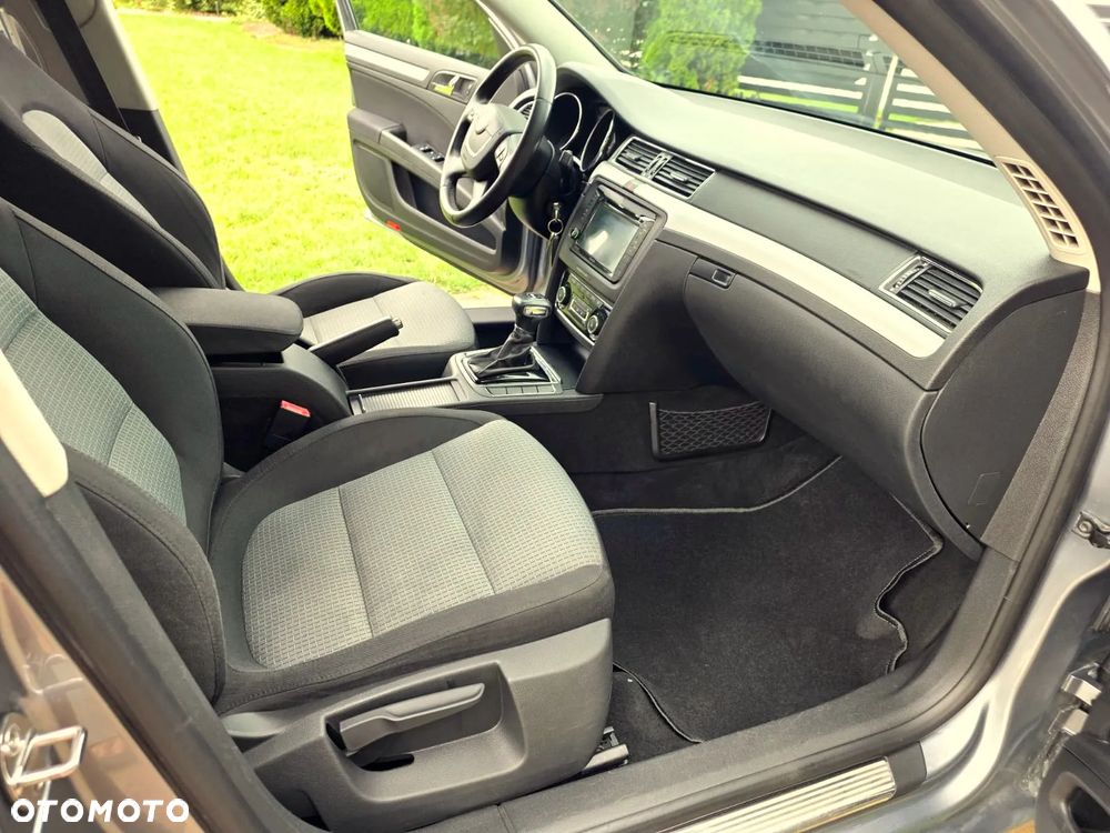 Skoda Superb 1.8 TSI Active DSG - 6