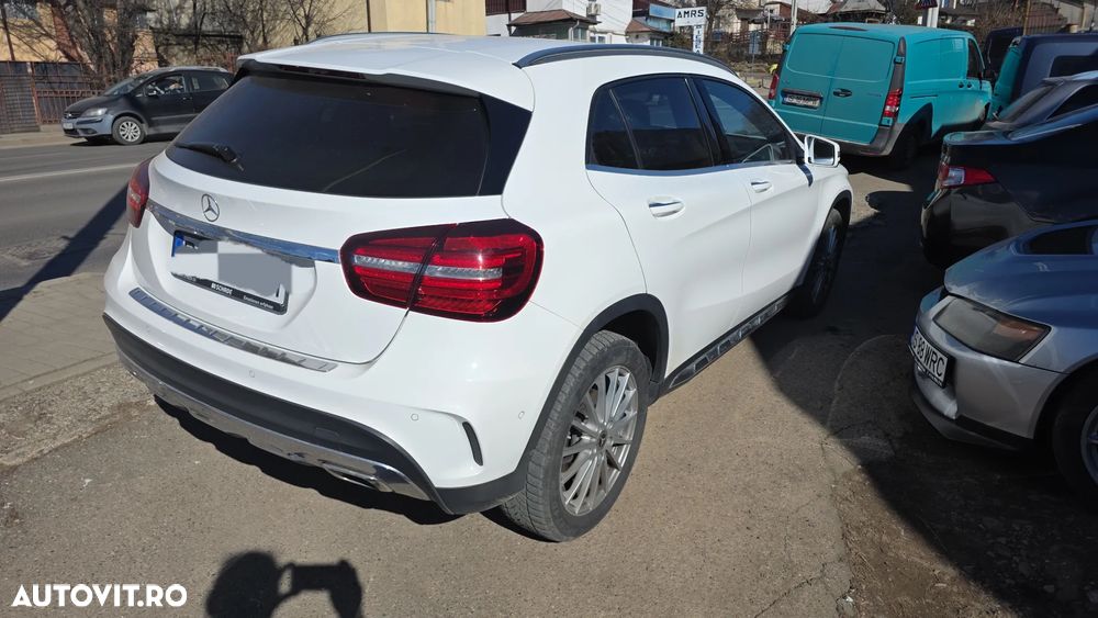 Mercedes-Benz GLA 250 4MATIC 7G-DCT Peak Edition - 4