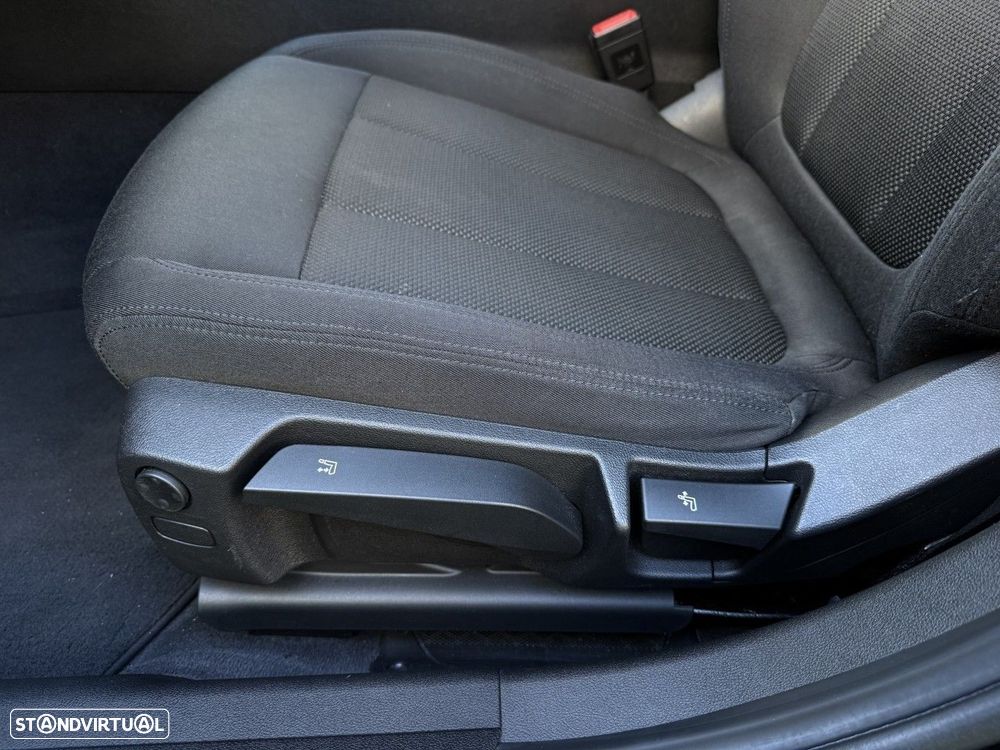 BMW 318 d Advantage - 22