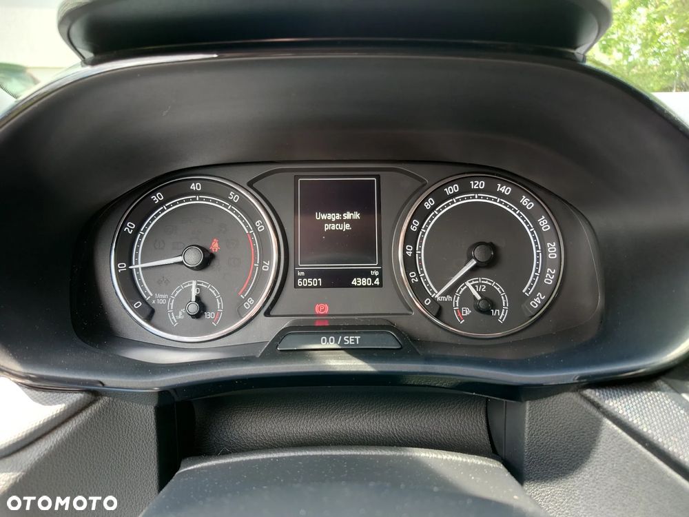 Skoda Fabia 1.0 Active - 14