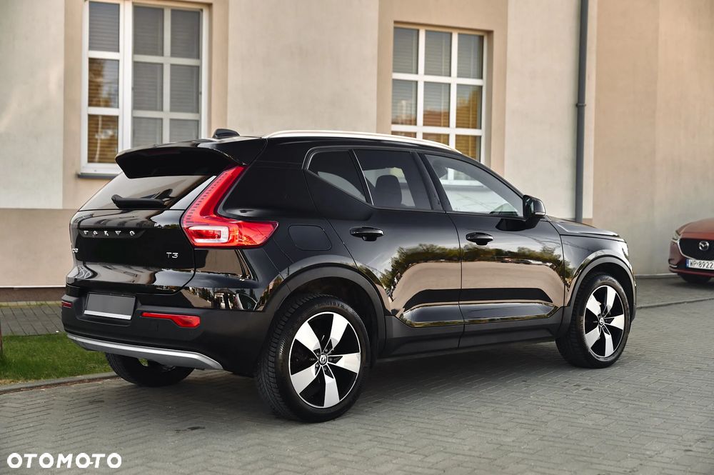 Volvo XC 40 T3 Momentum Pro - 18