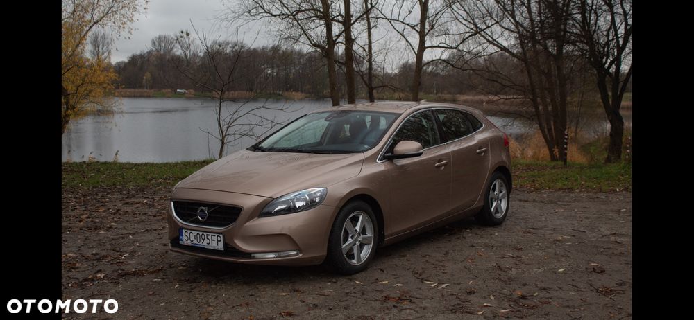 Volvo V40 D2 - 1