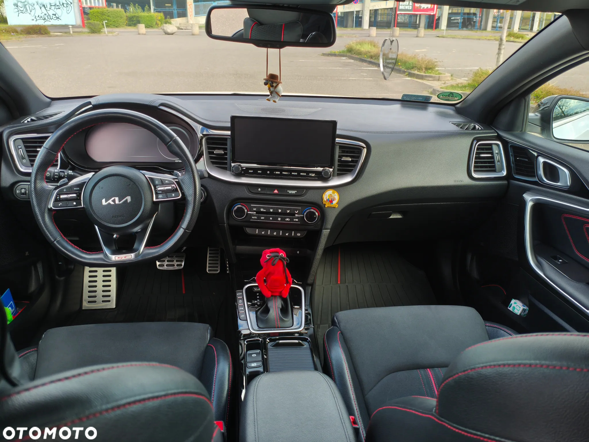 Kia ProCeed 1.6 T-GDI GT DCT - 11