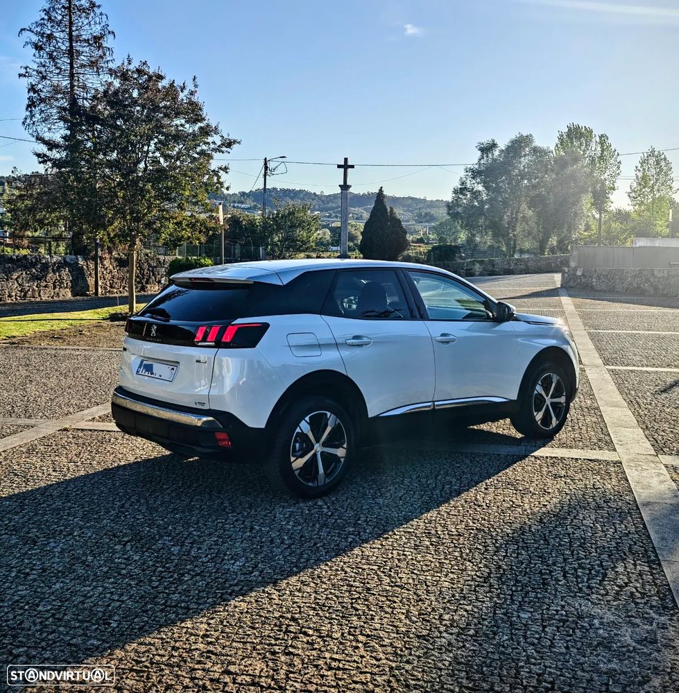 Peugeot 3008 1.2 PureTech GT Line - 30