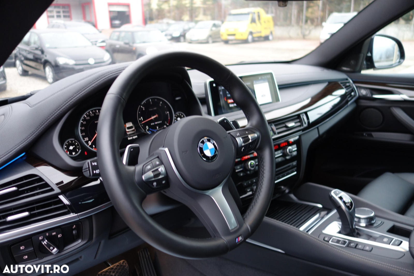 BMW X6 M M50d - 9