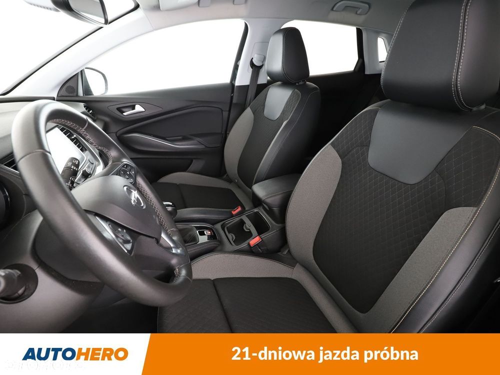 Opel Grandland X 1.2 T GPF Design Line S&S - 11