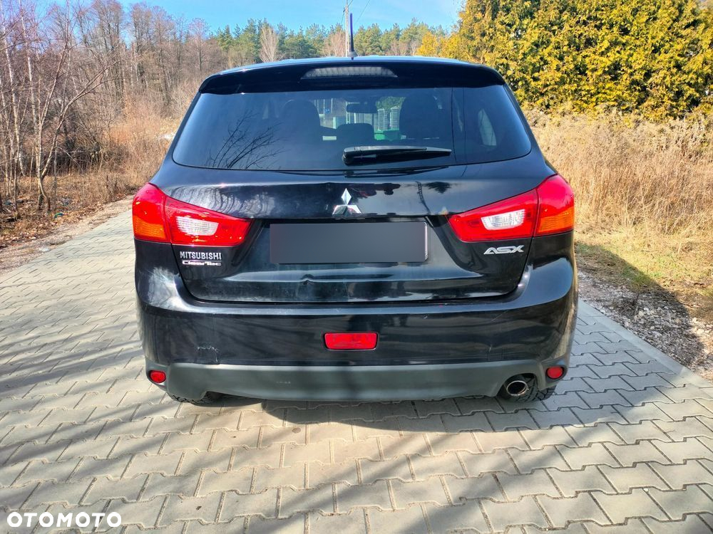 Mitsubishi ASX - 3