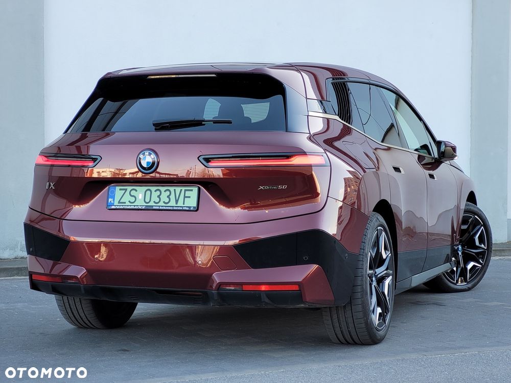 BMW iX xDrive50 111.5kWh Signature - 18