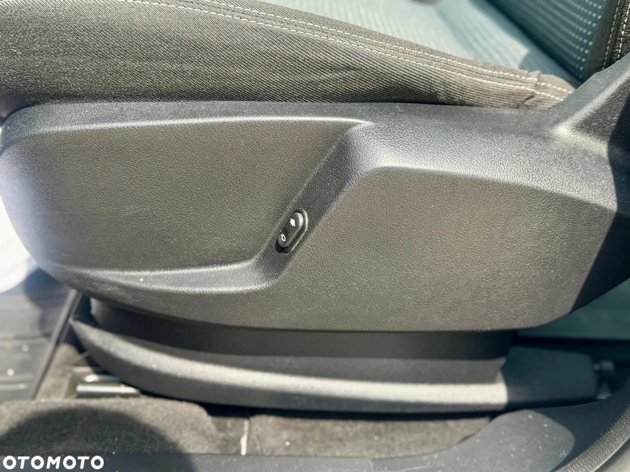 Ford Galaxy 2.0 FF Titanium - 13