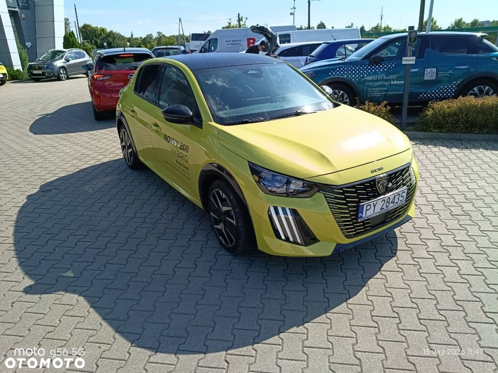 Peugeot 208 - 5