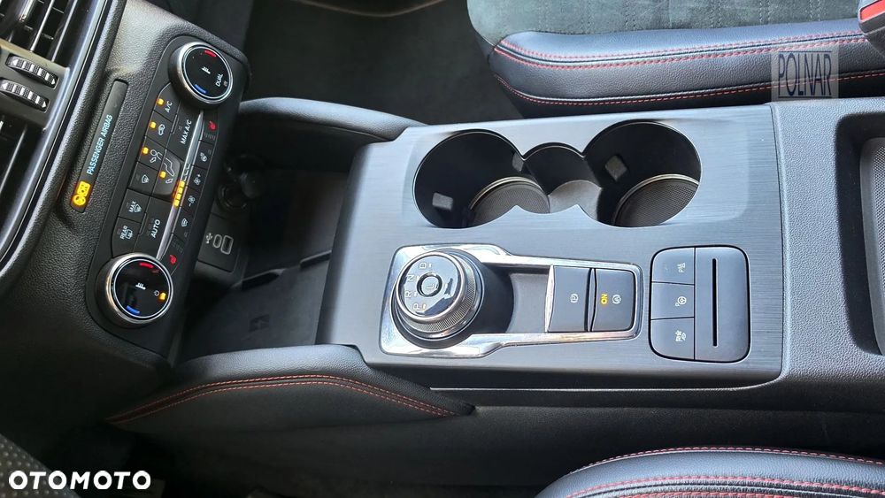 Ford Kuga 2.5 FHEV AWD ST-Line X - 16