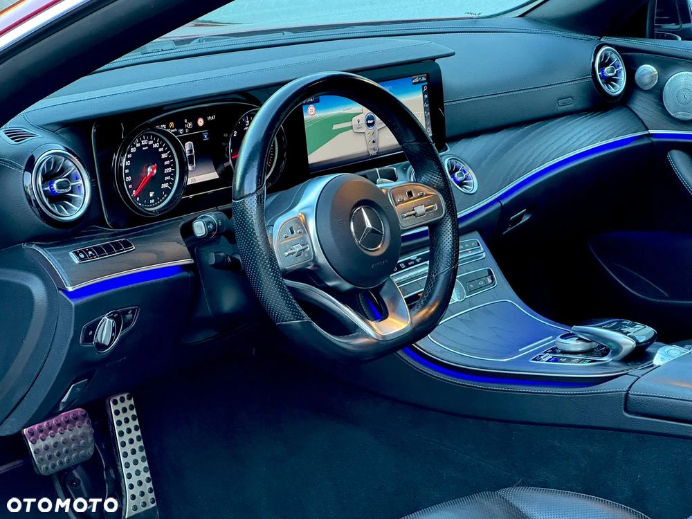 Mercedes-Benz Klasa E 220 d 9G-TRONIC - 26