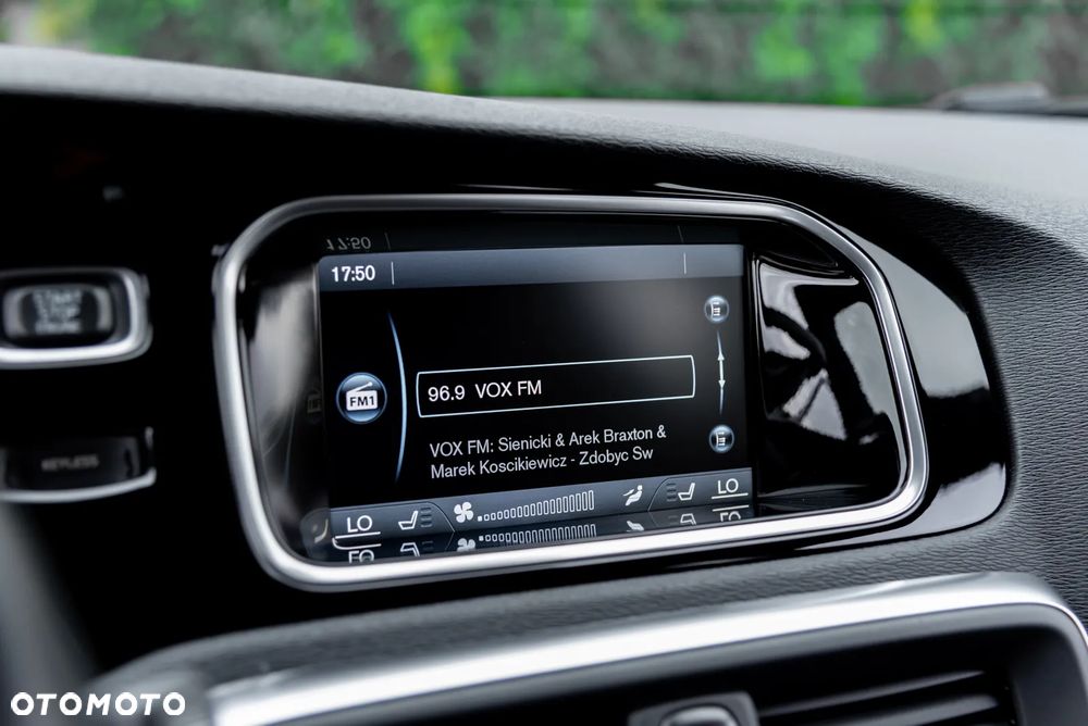 Volvo V40 - 39