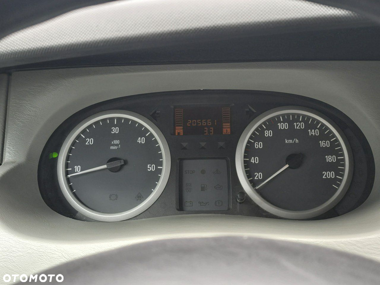 Opel Vivaro - 9