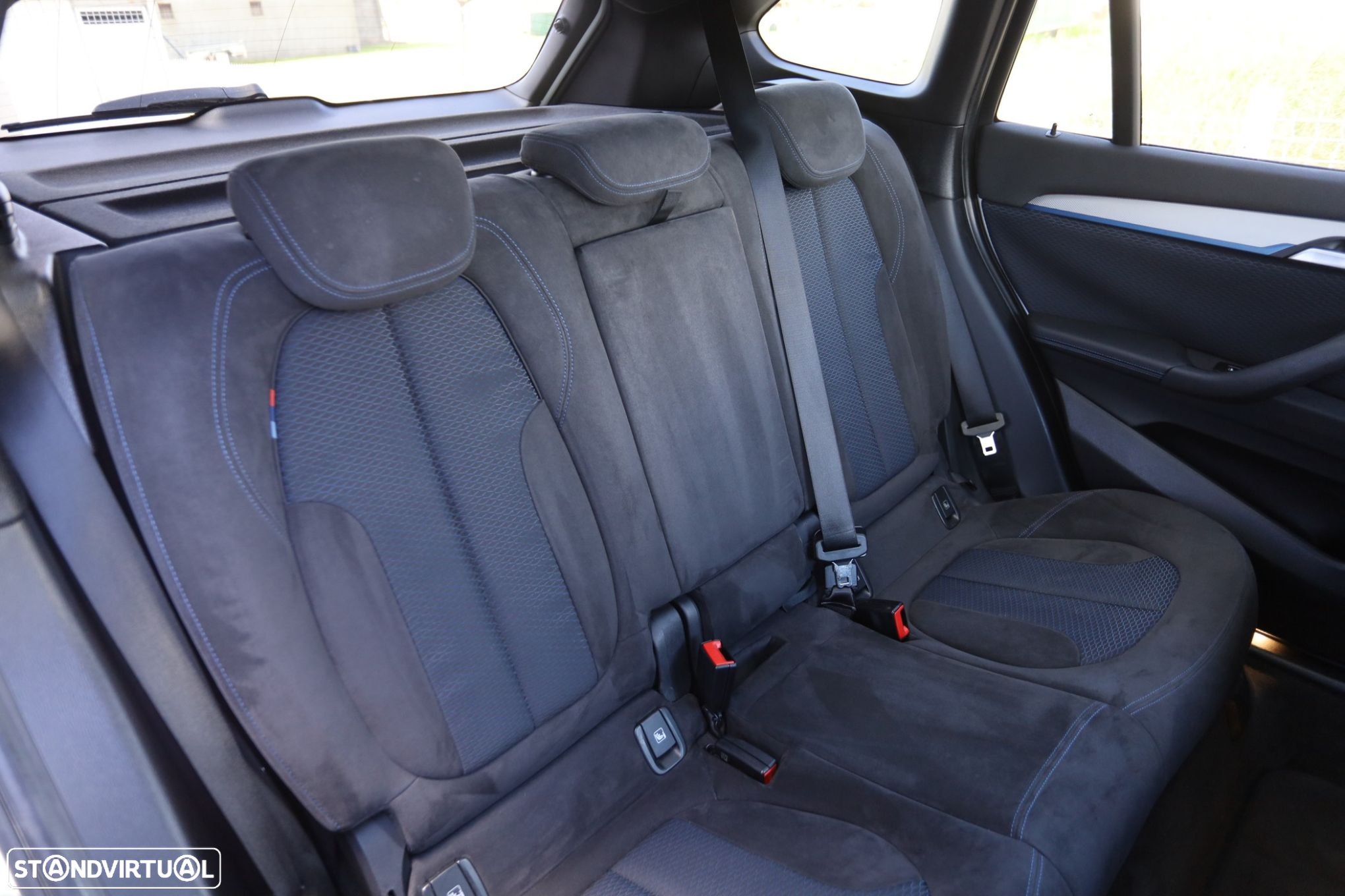 BMW X1 16 d sDrive Pack M - 22