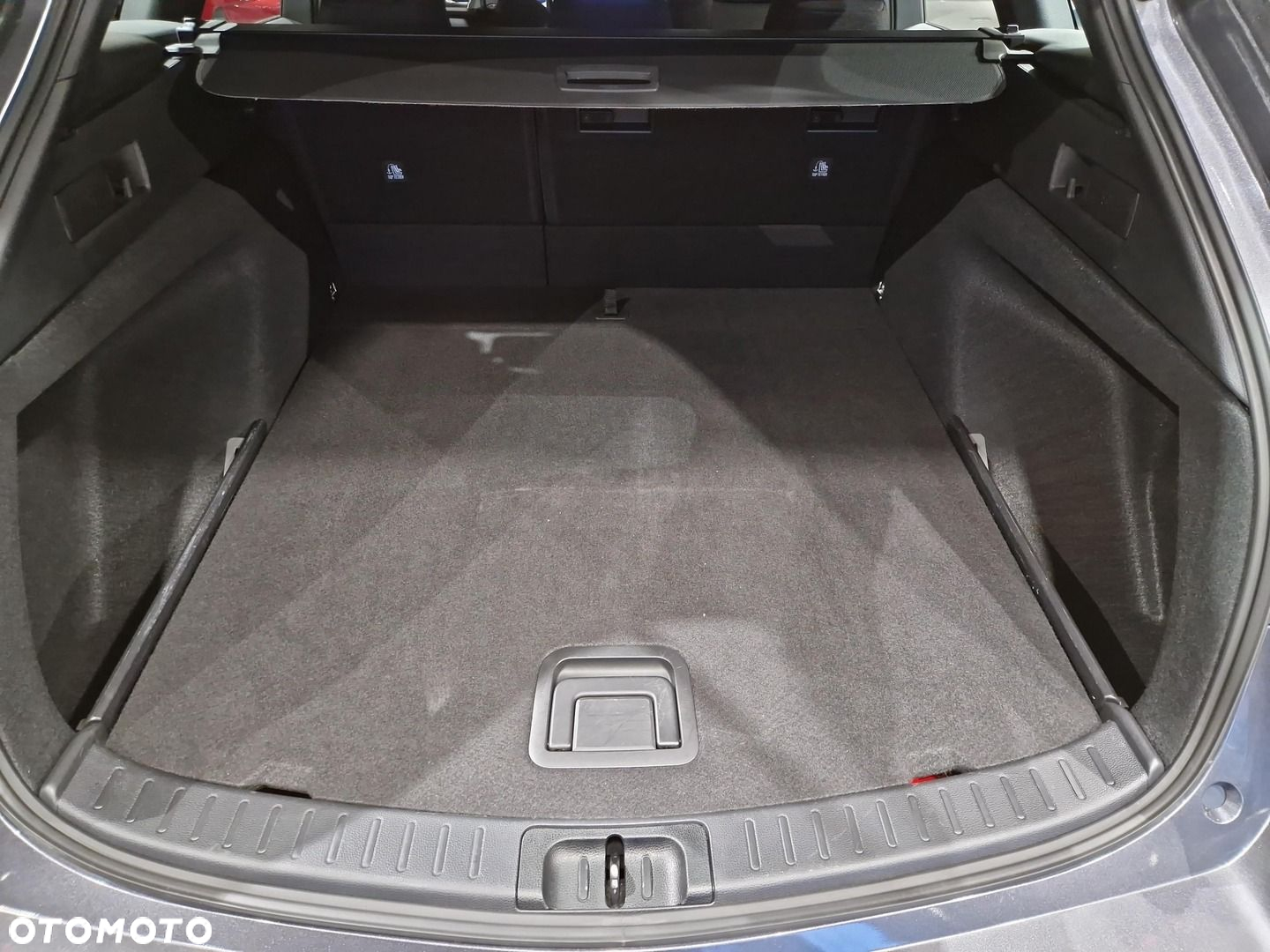 Toyota Corolla - 11