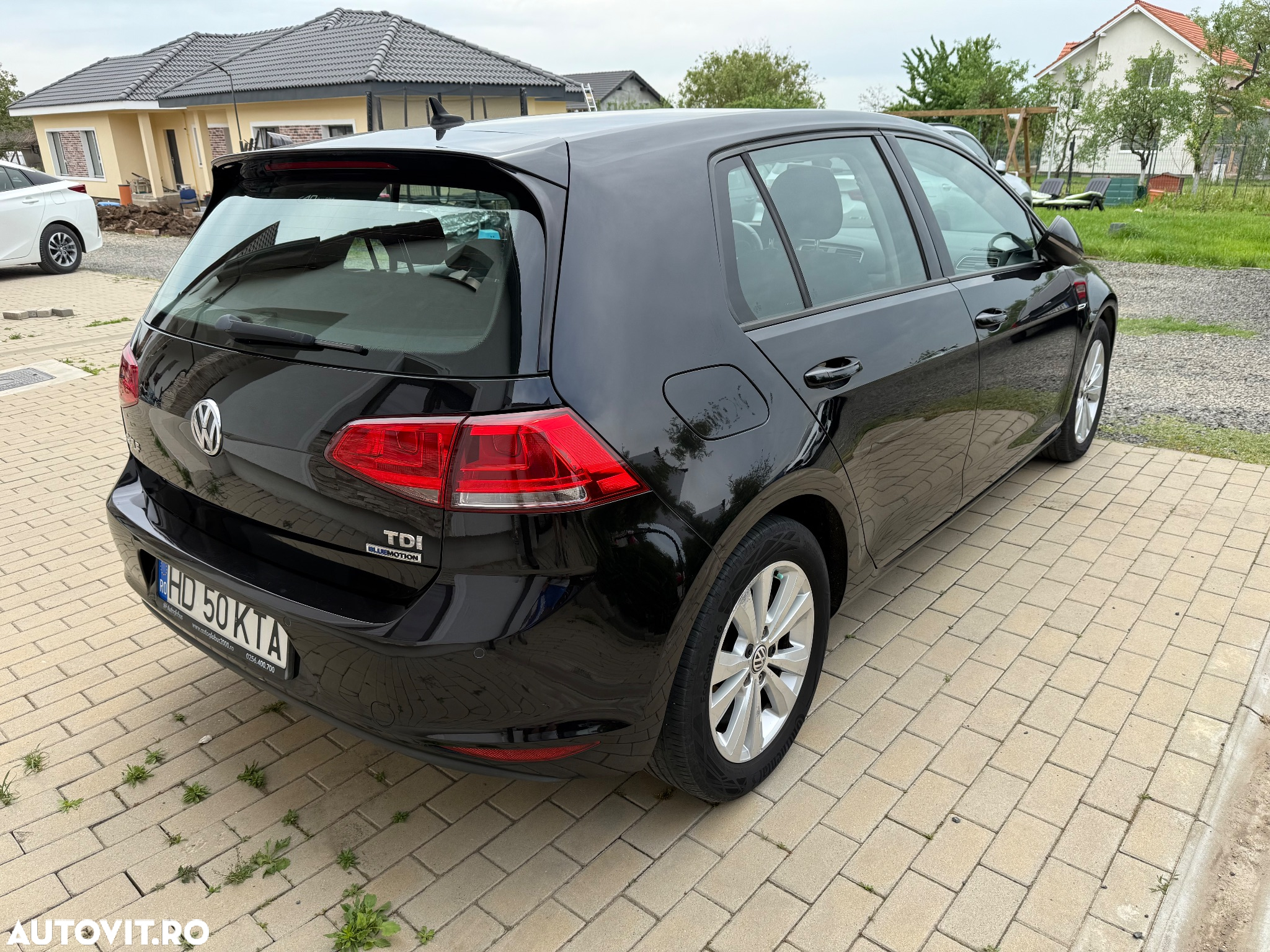 Volkswagen Golf 1.6 TDI BMT Comfortline - 5