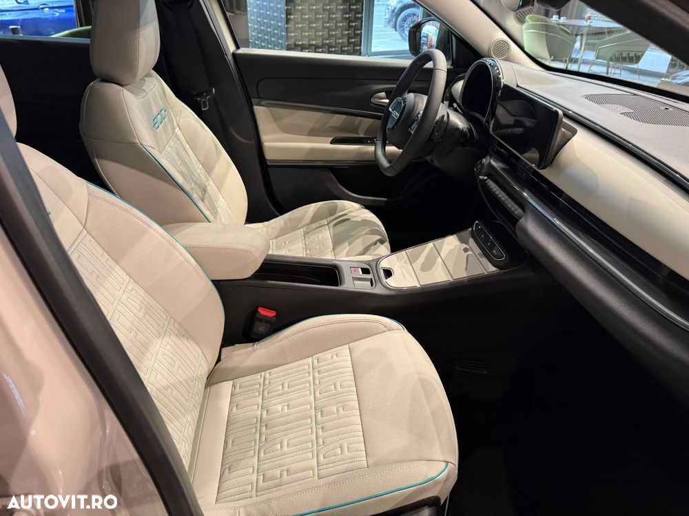 Fiat 600 HYBRID 100 kW 125 Jahre Edition - 26